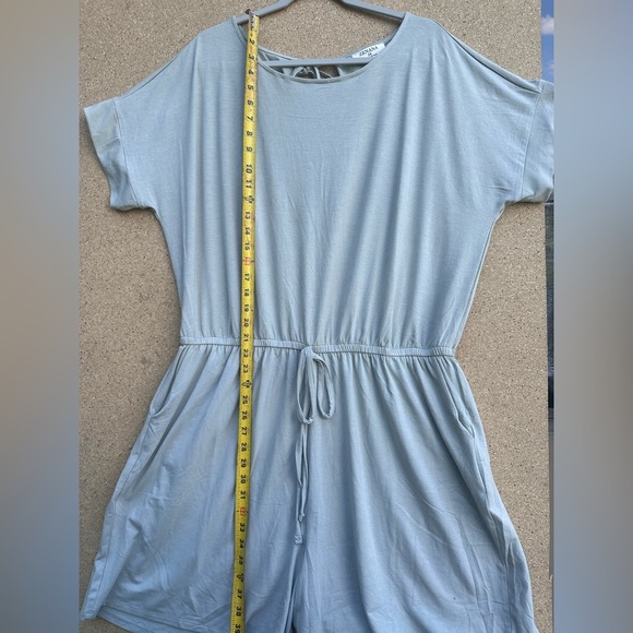 Zenana Outfitters Soft Gray Romper Jumpsuit Size 3XL - Picture 10 of 10